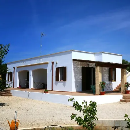 Apartment Damiavacanze Casa Vacanza Al Mare A