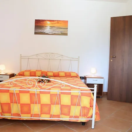 Damiavacanze Casa Vacanza Al Mare A Apartment